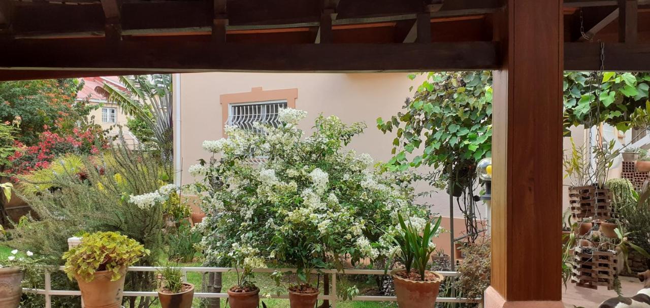Chambre D'Hote Villa Maritampona Antsirabe Dış mekan fotoğraf