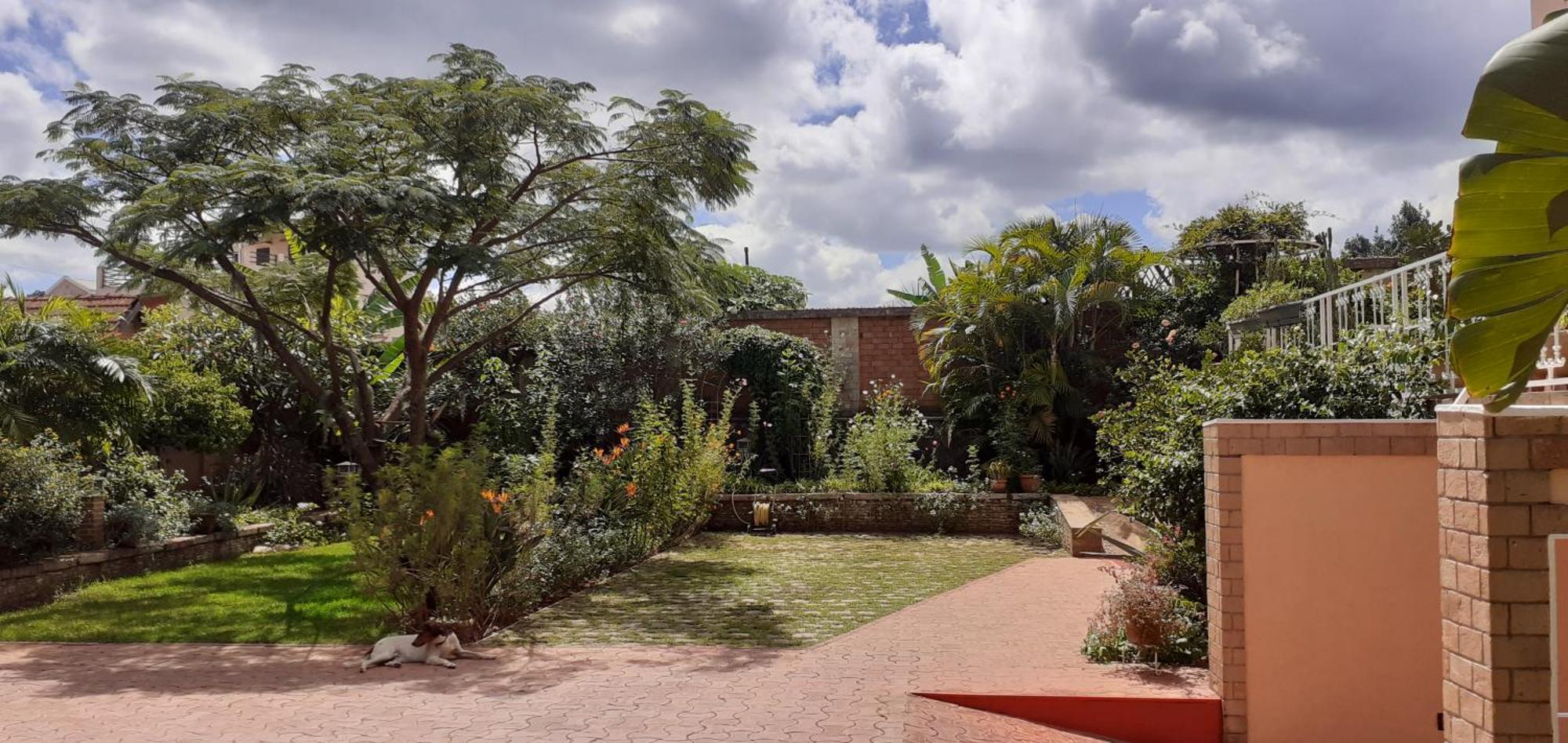Chambre D'Hote Villa Maritampona Antsirabe Dış mekan fotoğraf